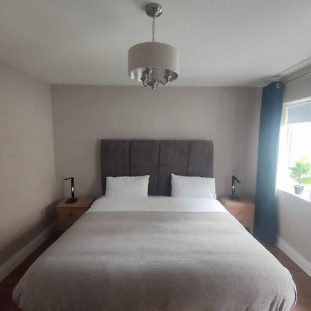 Blacklion Prime Location Apartment Esterno foto