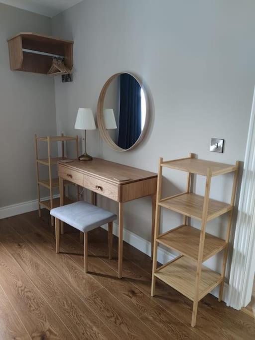 Blacklion Prime Location Apartment Esterno foto