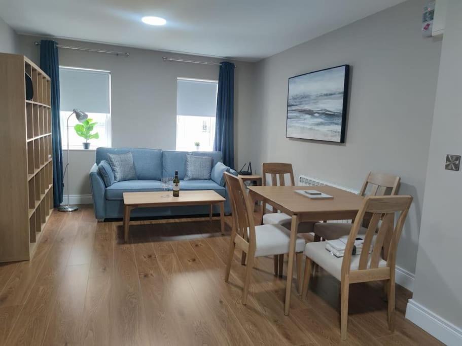 Blacklion Prime Location Apartment Esterno foto